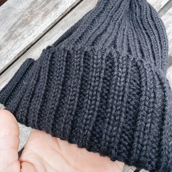 Ana + Zac Alpaca Toque - Picture 4 of 6